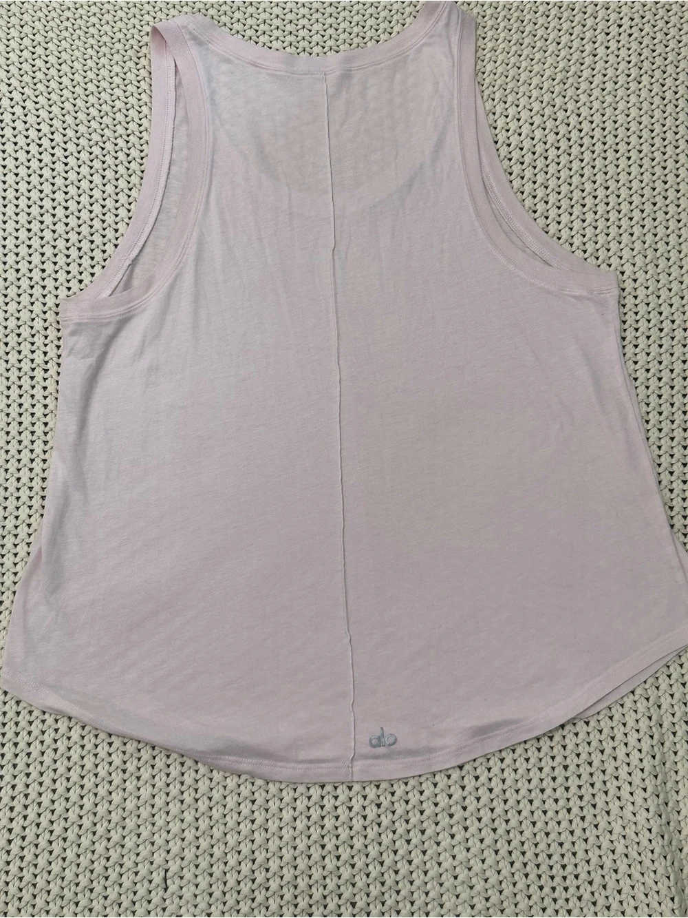 ALO Yoga soft pale